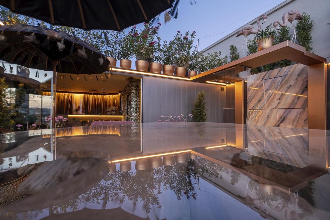 Apartment On Designed For Adults